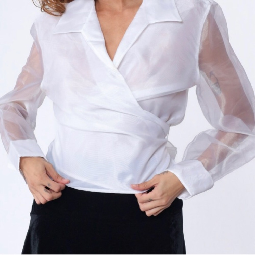 Vintage Ronni Nicole By Ovida Sheer White Top. Size Large